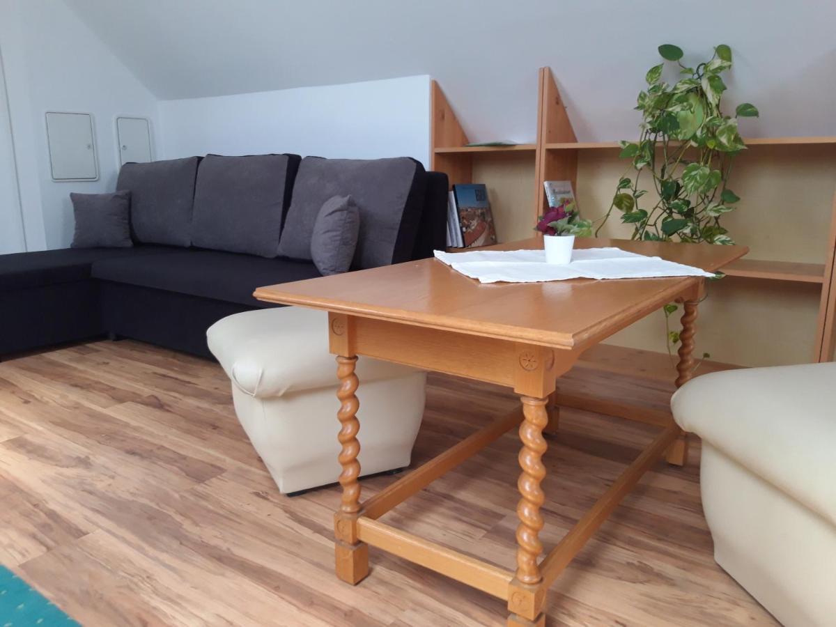 Egri Csillagocska Apartman Kültér fotó